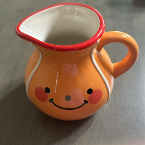 Temp-tations Ceramic Pitchers - Picture 2 of 5